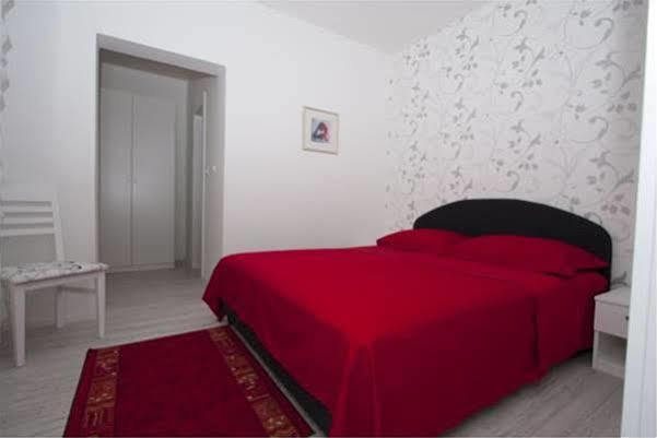 Guest House Burin Mlini Dış mekan fotoğraf