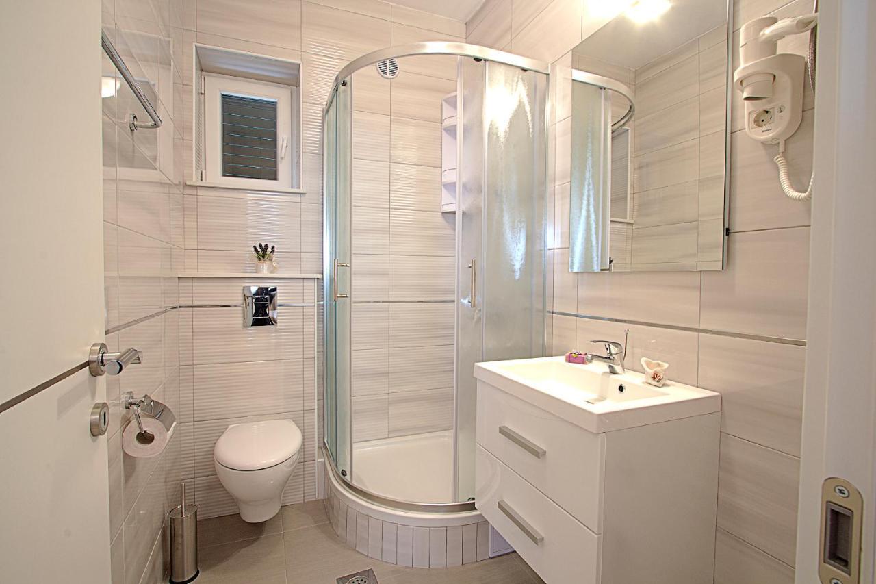Guest House Burin Mlini Dış mekan fotoğraf