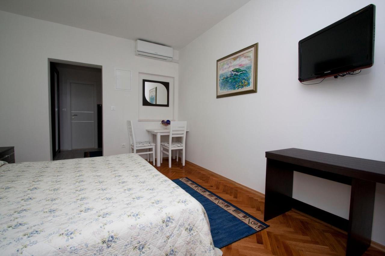 Guest House Burin Mlini Dış mekan fotoğraf