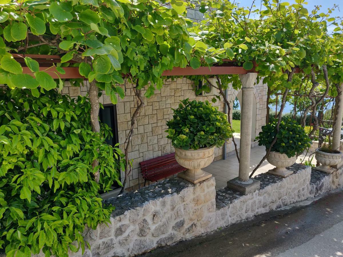 Guest House Burin Mlini Dış mekan fotoğraf