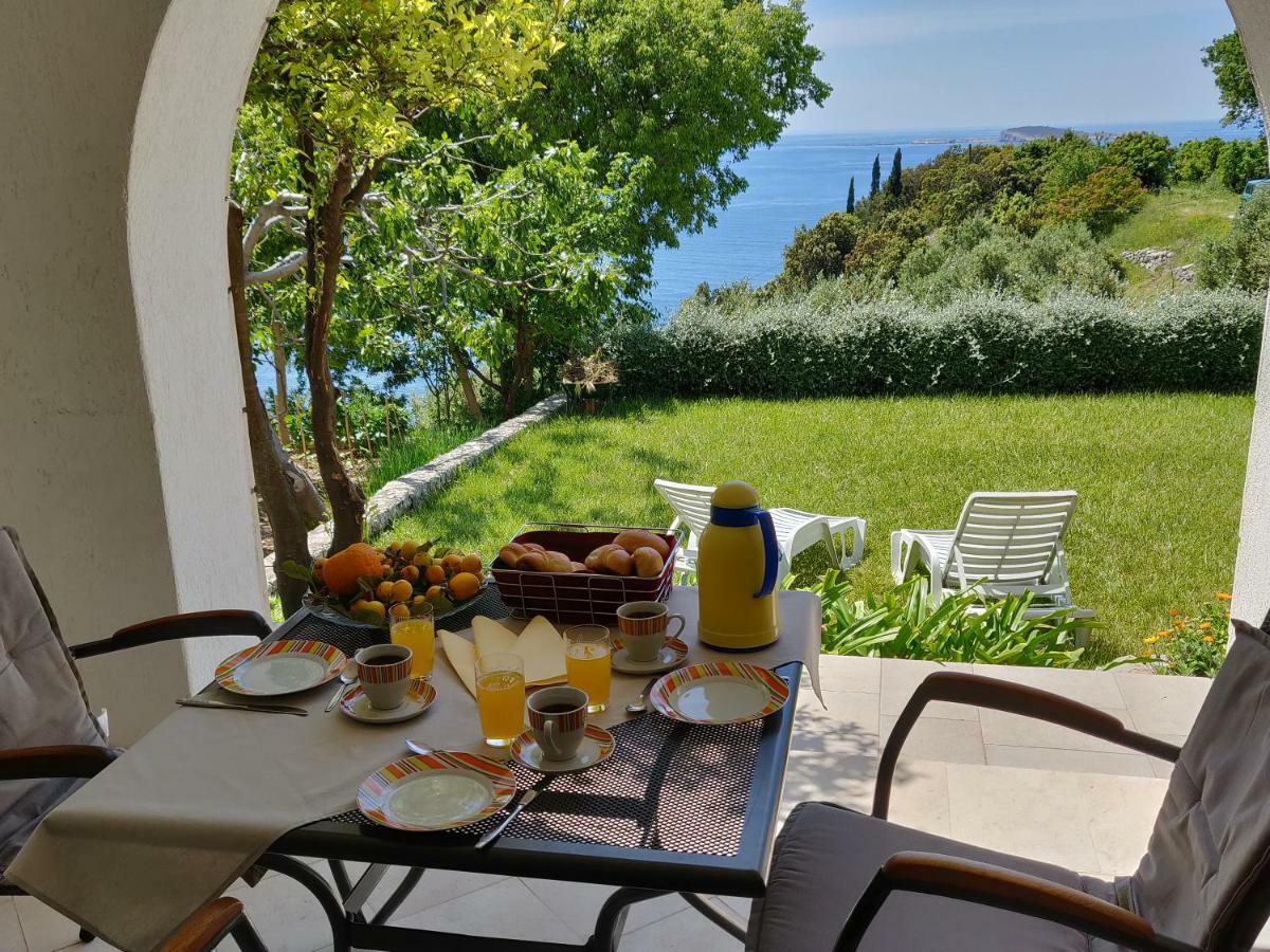 Guest House Burin Mlini Dış mekan fotoğraf